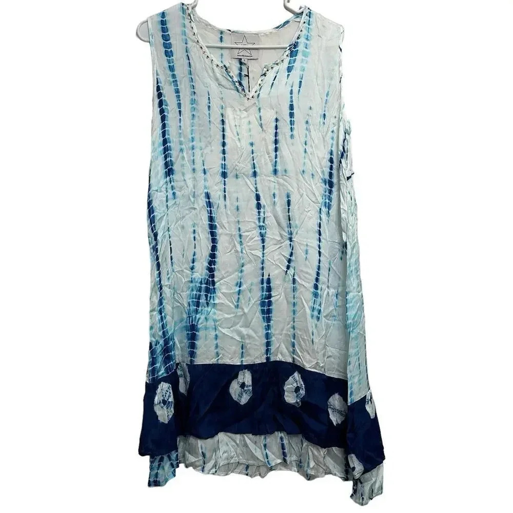 Area Stars NWT’s Malta Stars A Line dress. Size small